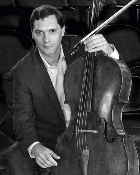 Der Cellist Jan Müller-Szeraws, fotografiert von Eric Culver